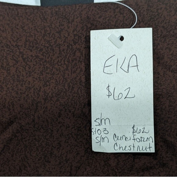 Endless Knot Art Women's Top, Size Small/Medium - Picture 6 of 8